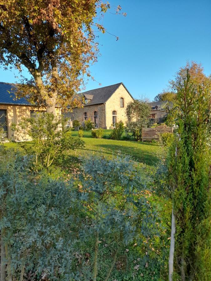 La Sellerie Bed and Breakfast Romagne  Exteriör bild
