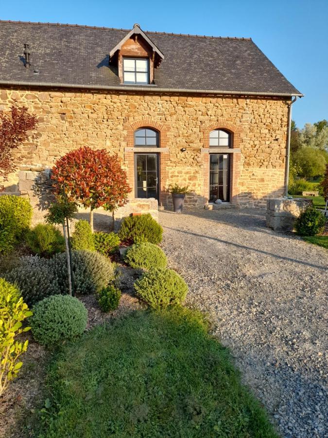 La Sellerie Bed and Breakfast Romagne  Exteriör bild