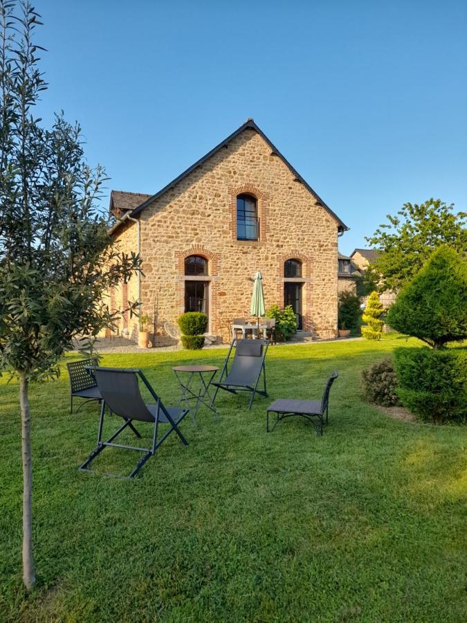 La Sellerie Bed and Breakfast Romagne  Exteriör bild
